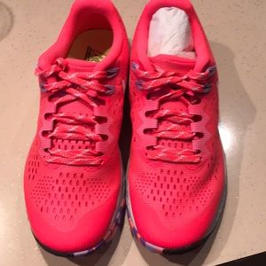 NEW Nike air zoom Terra Kiger 4